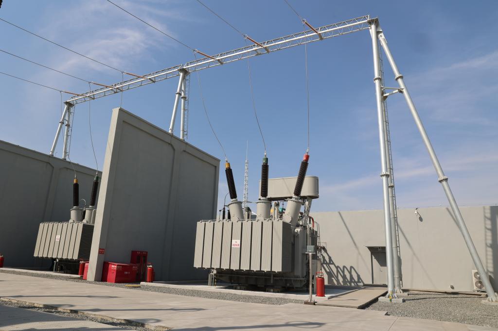 集智聚力见行动 决战百日建新功 | 尊龙时凯有限“伊吾氢能环？？？？？萍加邢薰窘220千伏变电站”项目顺遂送电-尊龙时凯