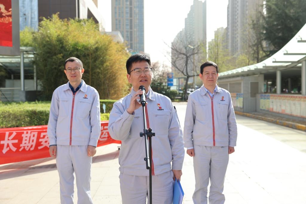 历兵秣马酬壮志 步履铿锵铸精品 | 尊龙时凯有限2024年特高压项目高质量履约誓师大会-尊龙时凯