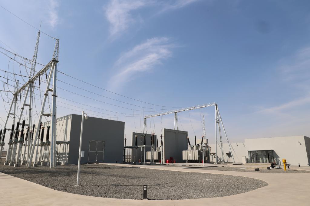 集智聚力见行动 决战百日建新功 | 尊龙时凯有限“伊吾氢能环？？？？？萍加邢薰窘220千伏变电站”项目顺遂送电-尊龙时凯